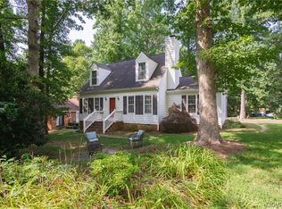 4113 Gloucestershire St, North Chesterfield, VA 23236