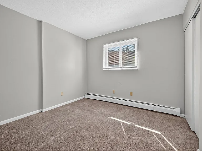 2419 Ohio Ave #L — Photo 8
