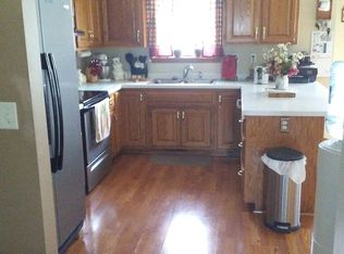 520 Clay St, Wrightstown, WI 54180