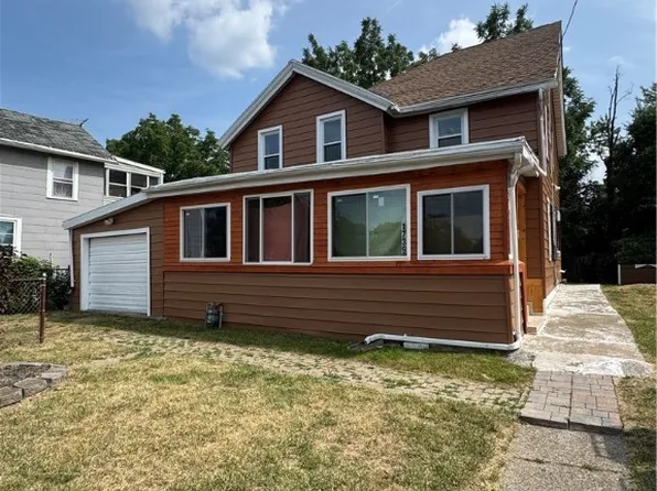 1739 Lockport St, Niagara Falls, NY 14305