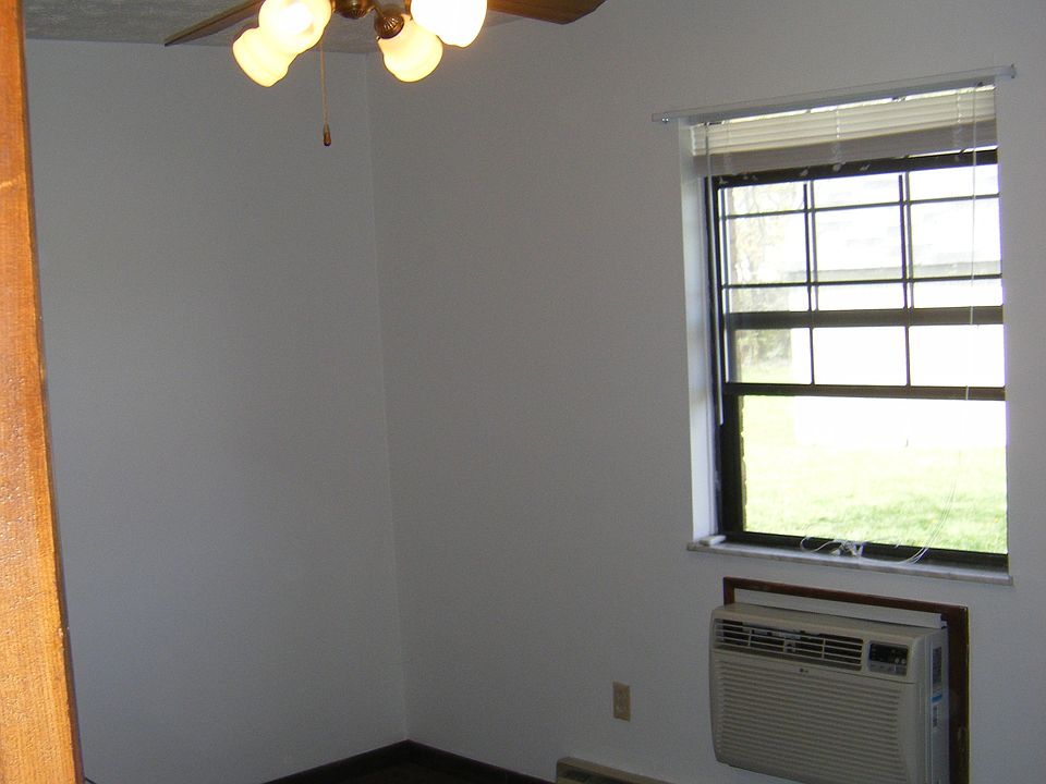 Bedroom #1- note lots of overhead lighting throughout