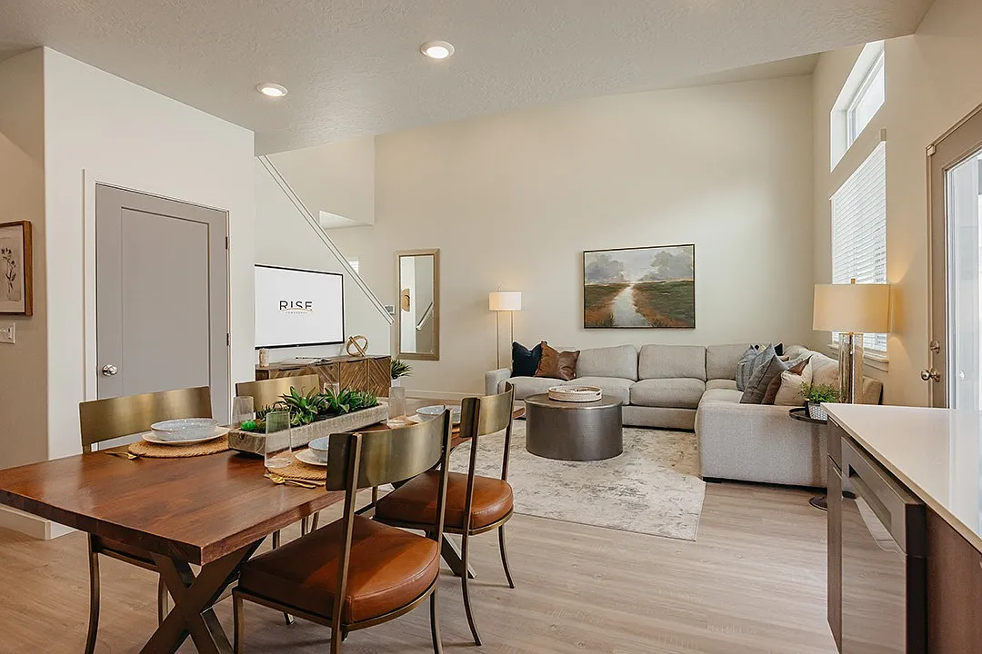 Rise Townhomes — Photo 3