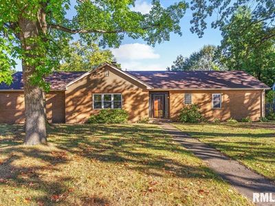 1555 W Edwards St, Springfield, IL, 62704