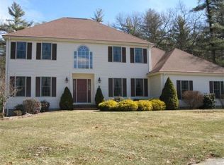 11 Georgetown Ln, North Easton, MA 02356