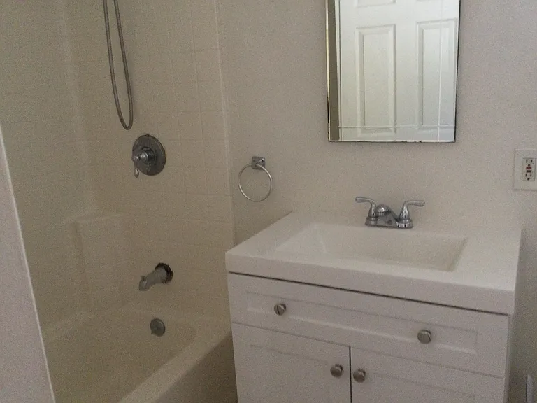 20957B Community St — Photo 17