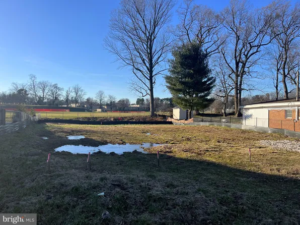 7618 Carla Rd, Pikesville, MD 21208