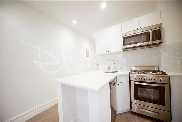 Rented by Platinum Properties | media 3