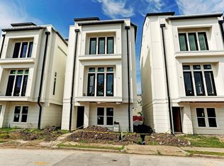 2202 Stuart St, Houston, TX 77004