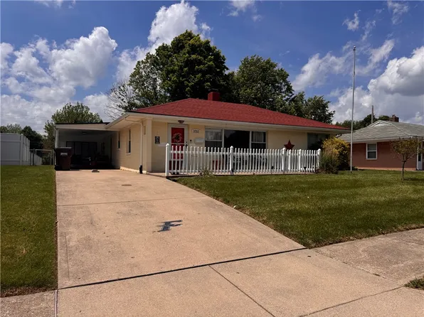 3753 Kingswood Dr, Kettering, OH 45429