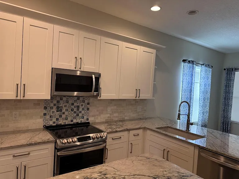 420 Park Lake Dr — Photo 26