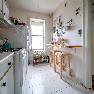 Rented by NY Casa Group | media 33