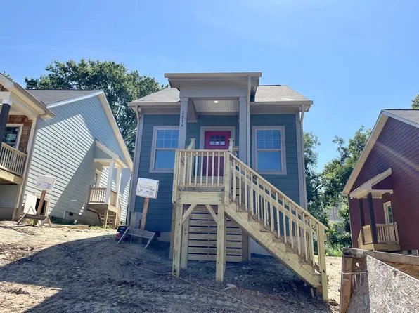 703A Grant St, Durham, NC 27701