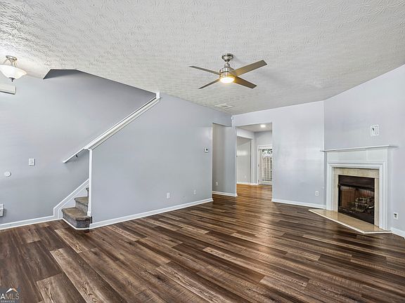 4th image of 4125 Magnolia Glen Walk