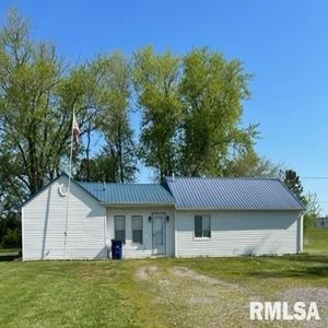 5789 State Highway 154 Rte, Pinckneyville, IL, 62274