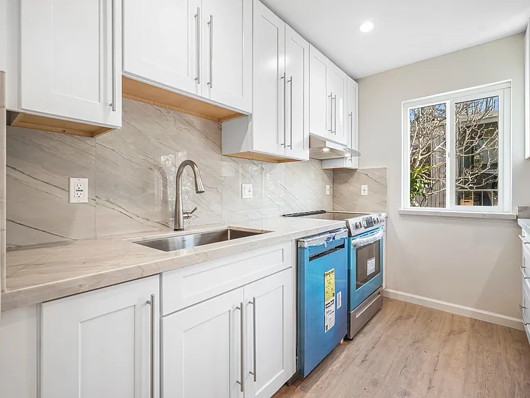 155 Pearl St #308 — Photo 13