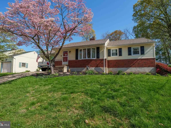 47 Old Manor Rd, Newark, DE 19711