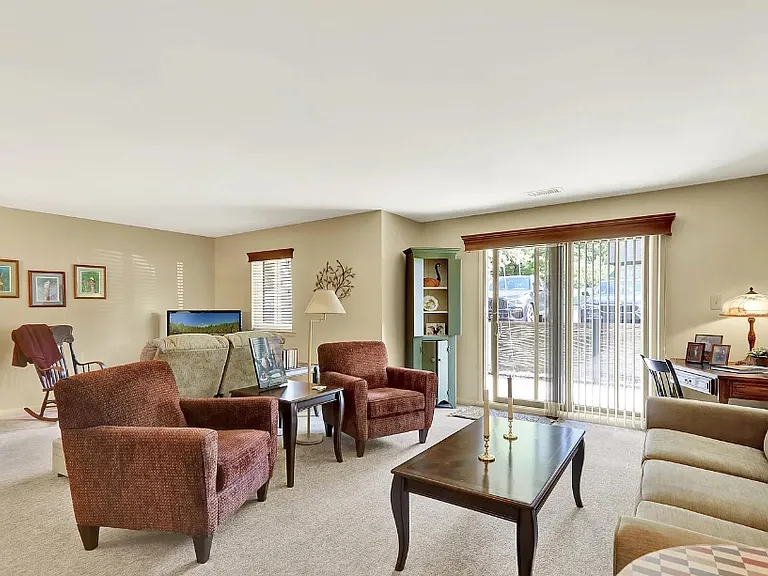 1801 Cambridge Ave #B-4 — Photo 5