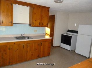 11 Ridgley St, Worcester, MA 01606