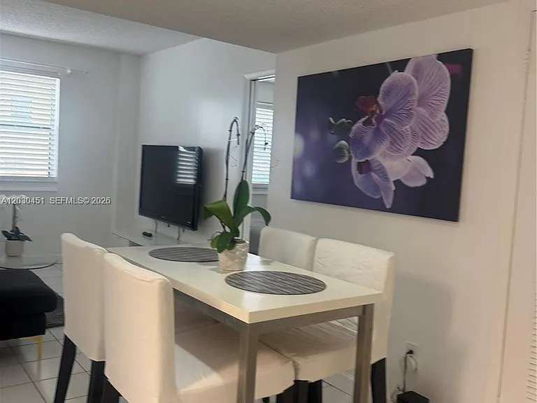 1390 Ocean Dr #302 — Photo 19
