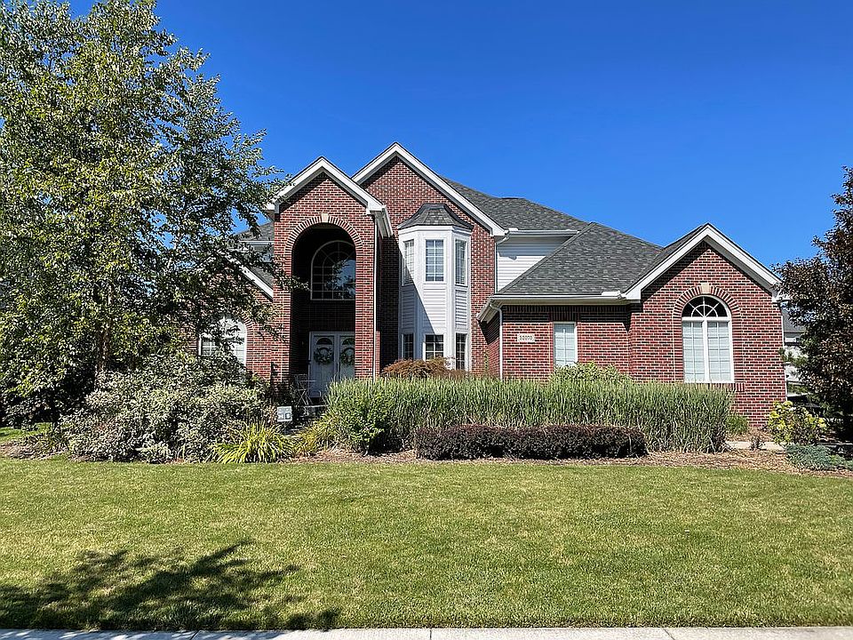 1st image of 52070 Copperwood Dr S