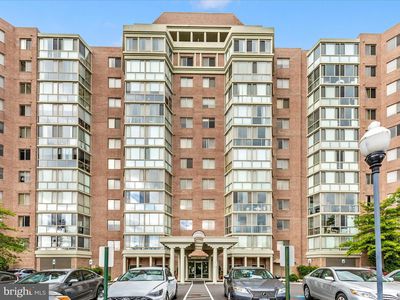 3210 N Leisure World Blvd APT 121, Silver Spring, MD, 20906