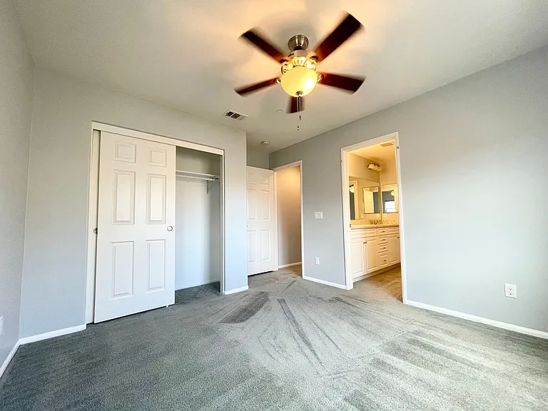 617 Calle Vibrante — Photo 11