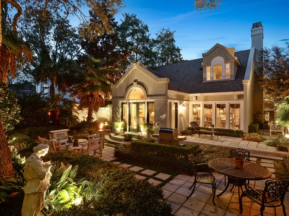 19 Crosstree Dr, Hilton Head Island, SC 29926