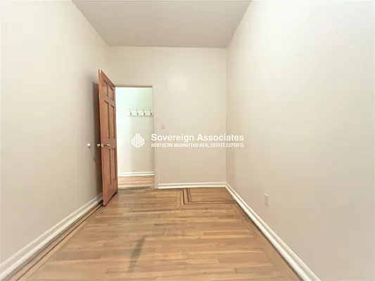 Rented by Sovereign Associates | media 19