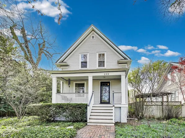 259 Wood Ct, Wilmette, IL 60091