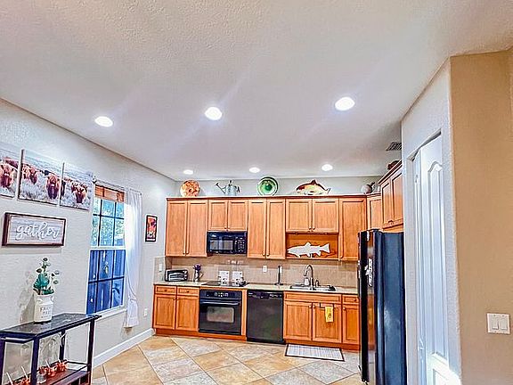 5th image of 4412 Morgan Ln