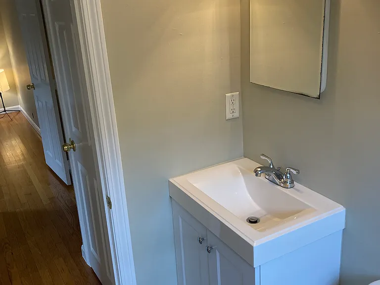 255 Nesmith St #1 — Photo 9