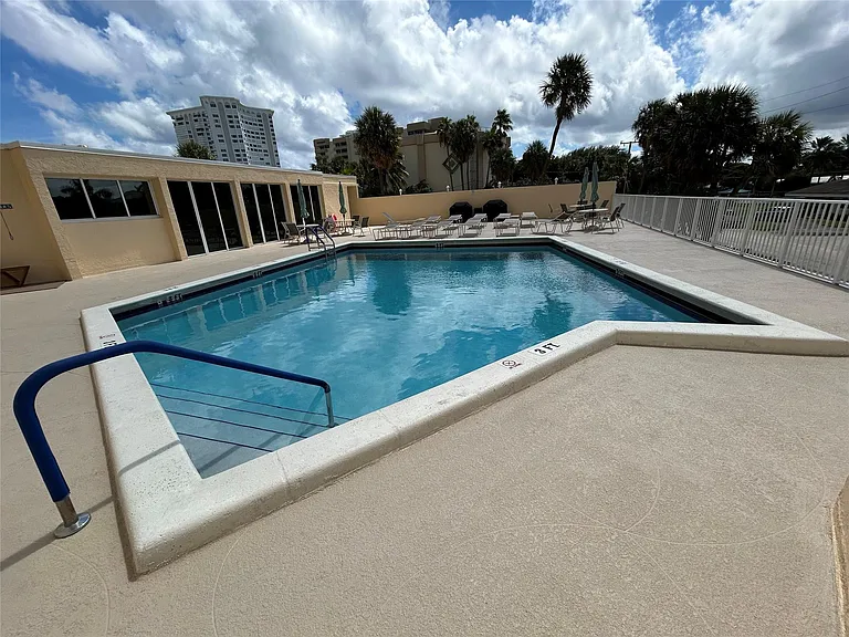 1200 Hibiscus Ave #702 — Photo 34