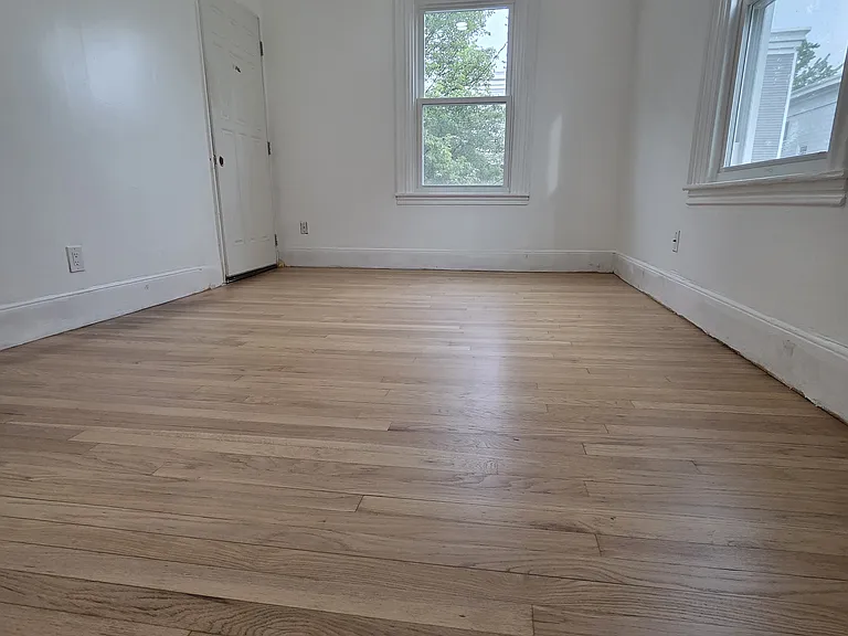 56 Pinckney St #4 — Photo 14