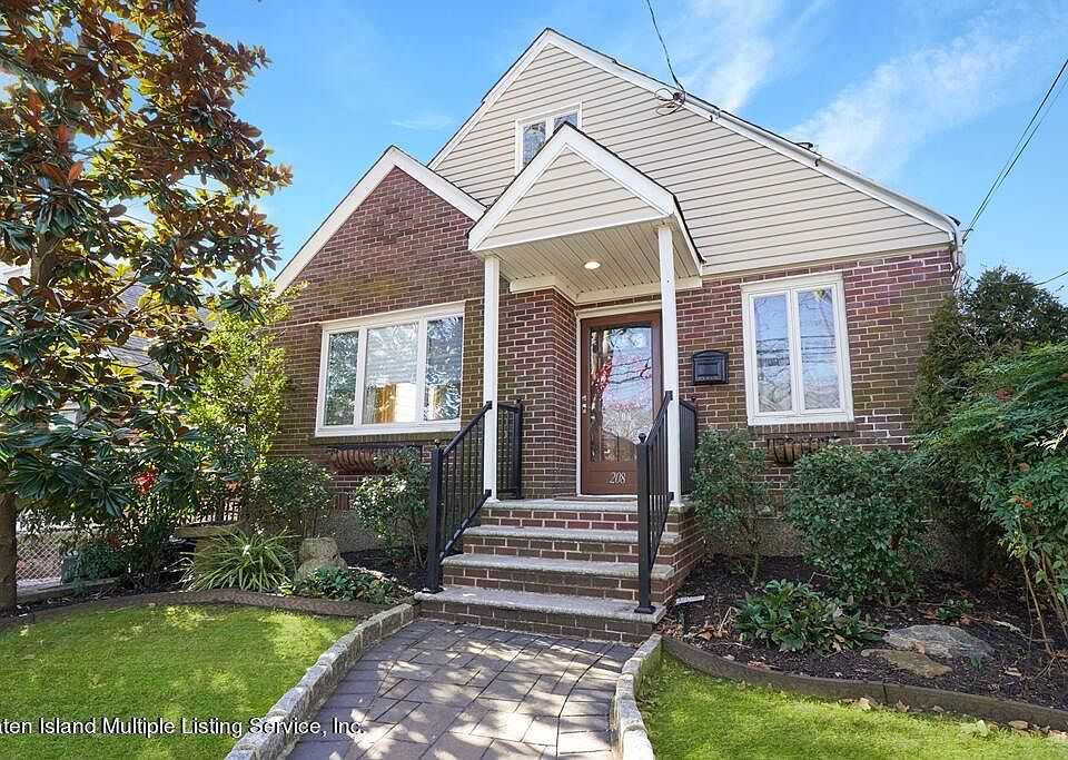 208 Bryant Ave, Staten Island, NY 10306 Zillow