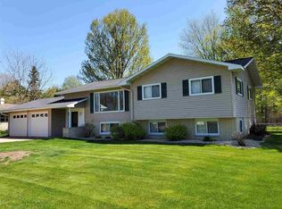 251 Cranberry Rd, Wisconsin Rapids, WI 54494