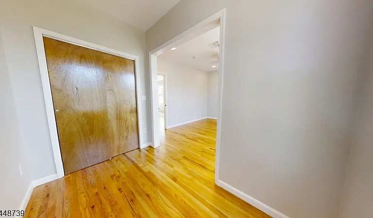 9 Schuyler Ct — Photo 17
