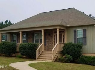 124 Amhurst Dr, West Point, GA 31833