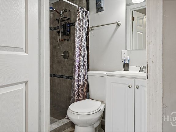 3rd image of 213 Chippewa Drive