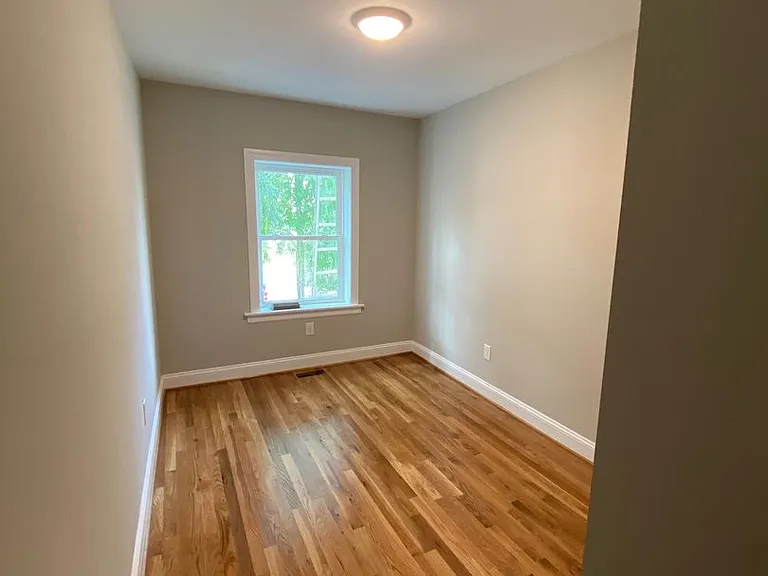 703 Catherine St — Photo 7