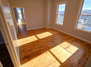 735 S 14th St #1A, Newark, NJ 07103