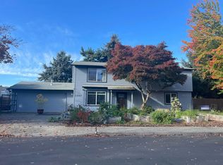 2843 SE 43rd Ct, Hillsboro, OR 97123