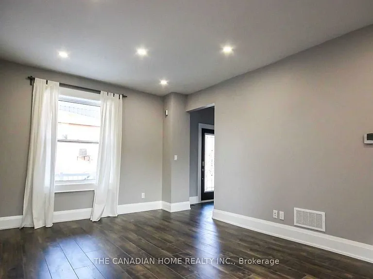 58 Burton St — Photo 3