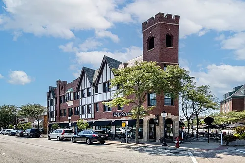 15 N Vail Ave #206-V Photo 1