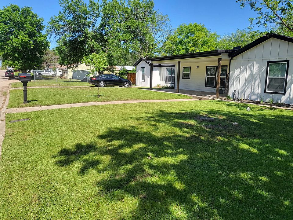 1st image of 3508 Hay Ave