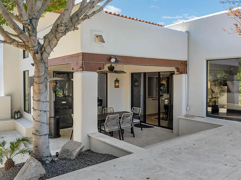 6198 N 28th Pl — Photo 20