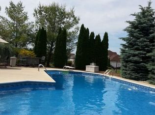 23 Leiden Rd, Freehold, NJ 07728