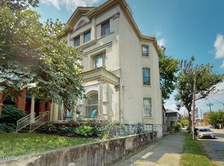 1400 S 6th St, Louisville, KY 40208