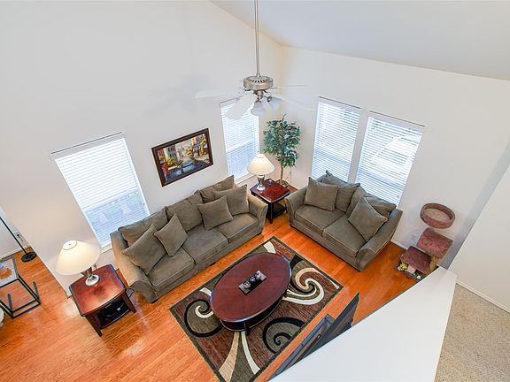 2nd image of 1144 W 25th St Unit E