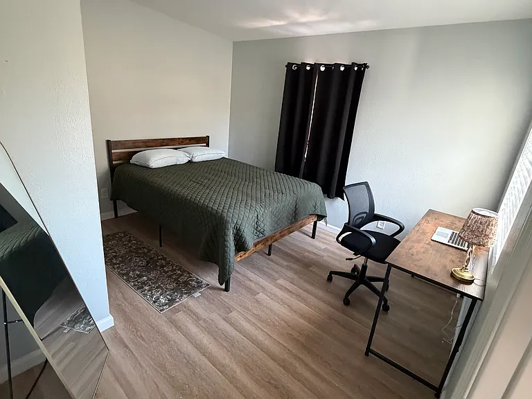 3266 Acacia Ave — Photo 3