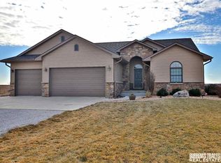 10575 E Cedar Ln, Adams, NE 68301